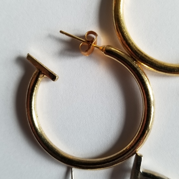 Lot of earrings charm holder six pairs gold tone and silver tone - Picture 14 of 16